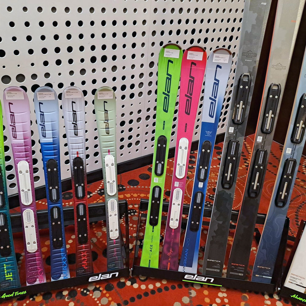 Flystork-novinky-sezóny-26-27-1000x1000-18